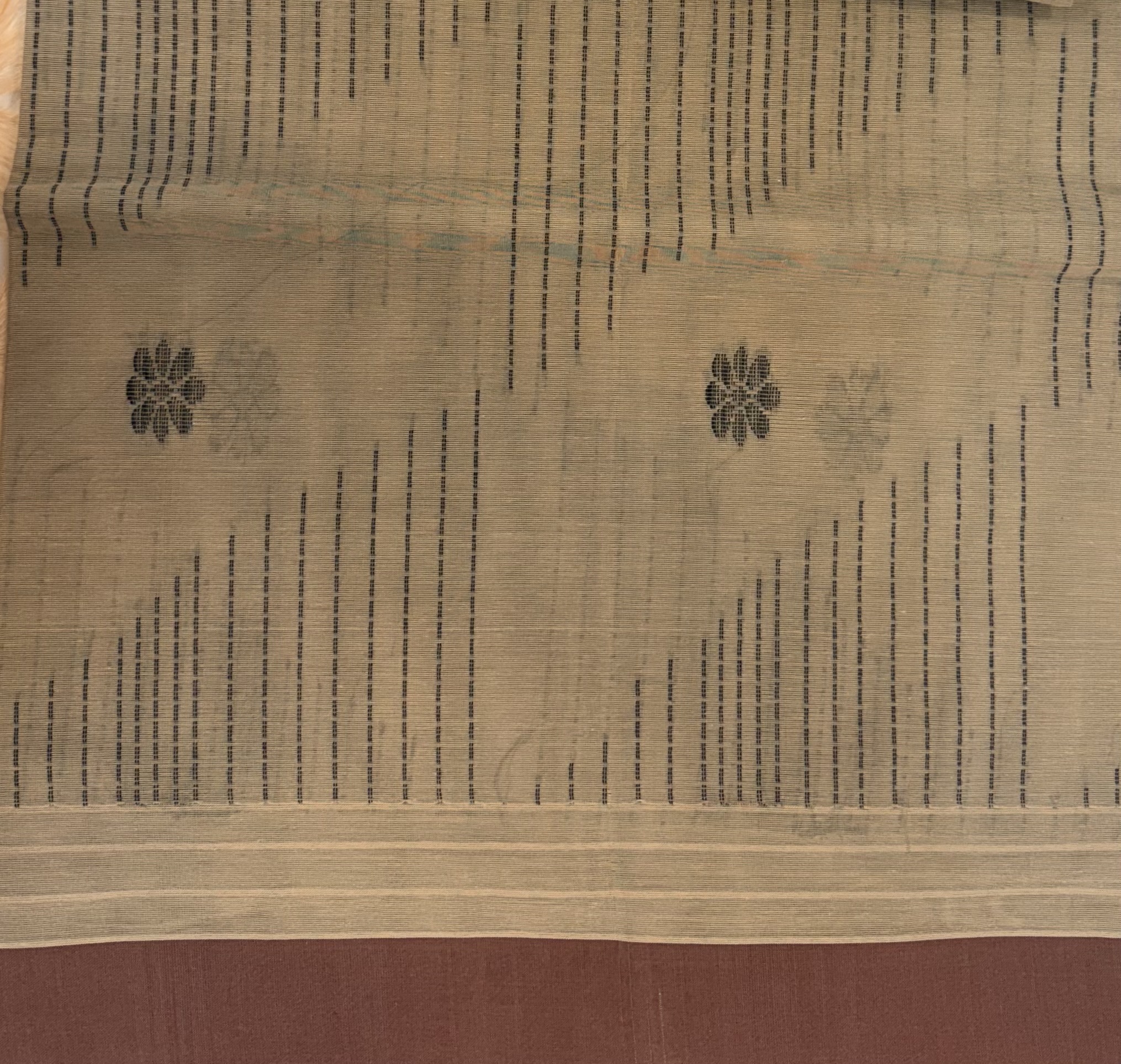 Detail View 1